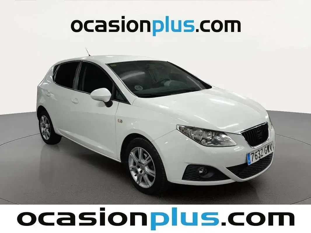 Usado Seat Ibiza Style 90 CV (66 kW) 2010 Blanco Utilitario