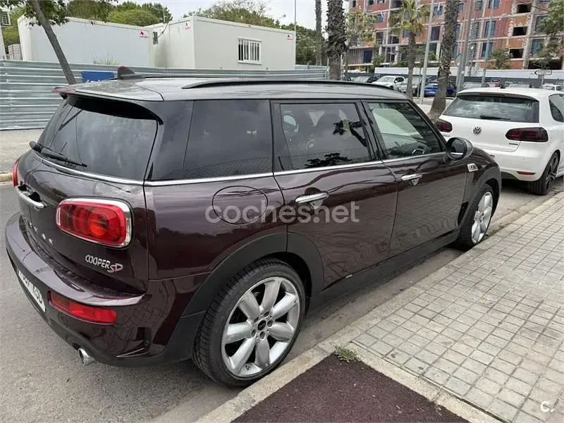 Usado Mini Cooper SD Clubman 190 CV (139 kW) 2018 Granate Familiar