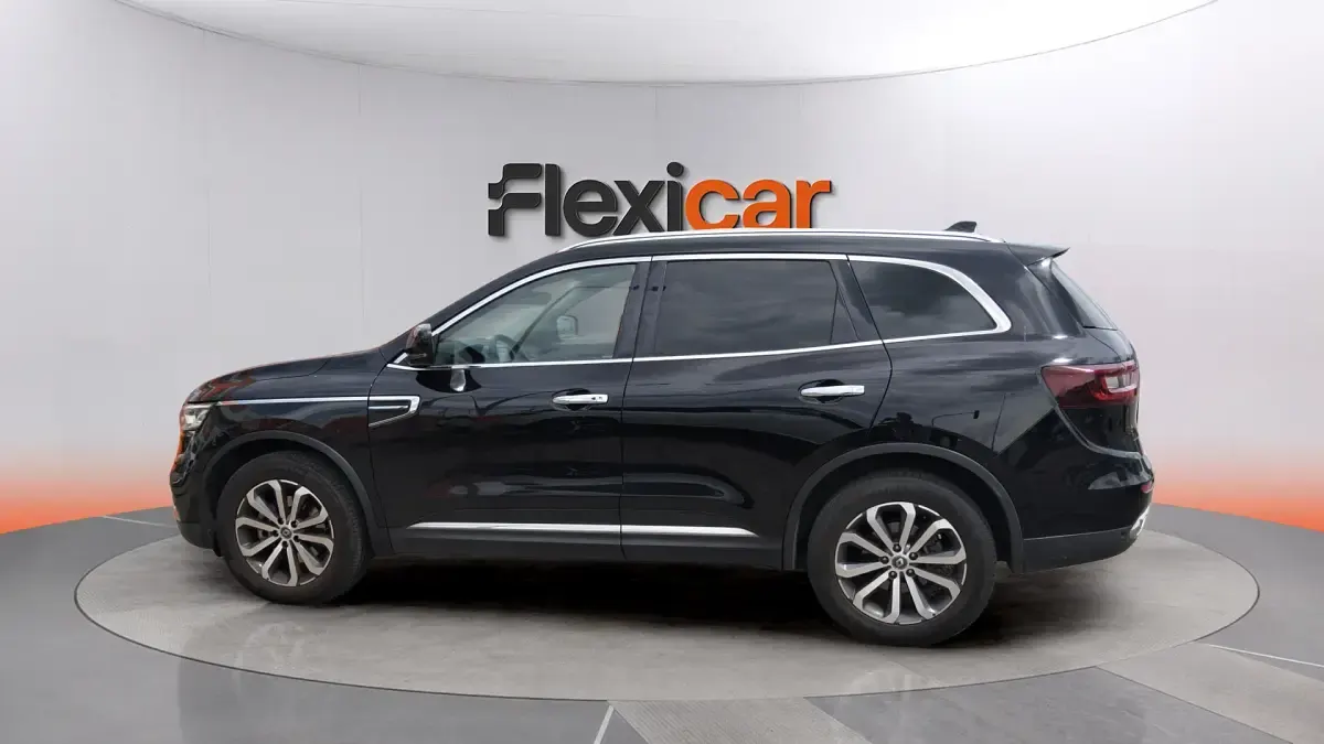 Usado Renault Koleos Zen 150 CV (110 kW) 2020 Negro SUV