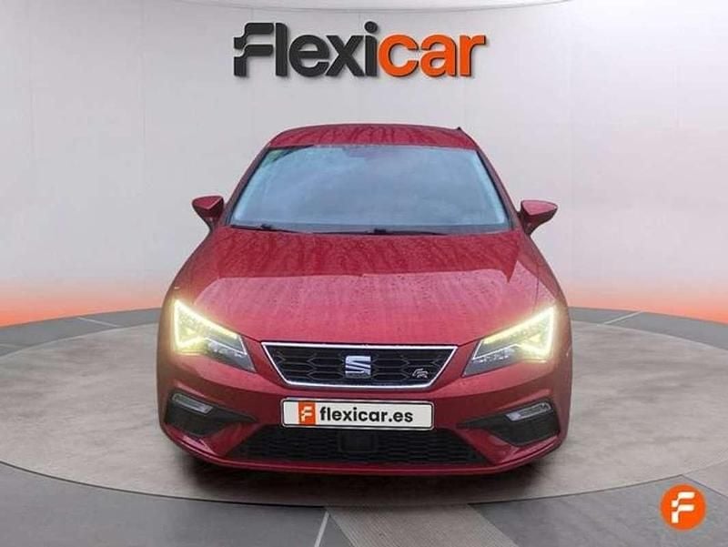 Usado Seat Leon Sport 125 CV (91 kW) 2018 Rojo Utilitario