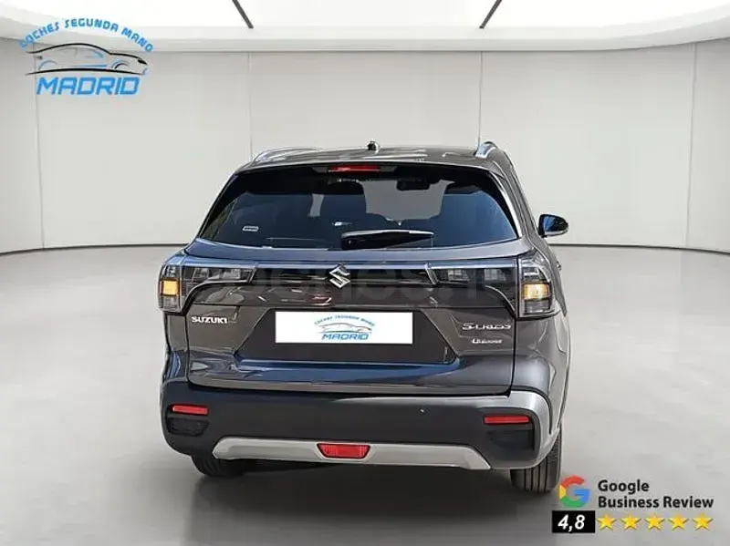 Usado Suzuki SX4 S-Cross Comfort 129 CV (94 kW) 2024 Gris / plata SUV