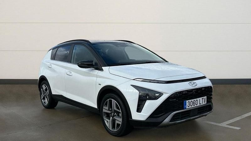 Blanco Usado 2021 Hyundai Bayon Style SUV | 19.200 € (Un poco caro) - Imagen 1/4