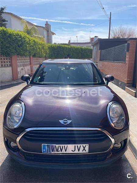 Usado Mini One D Clubman 116 CV (85 kW) 2016 Granate Familiar