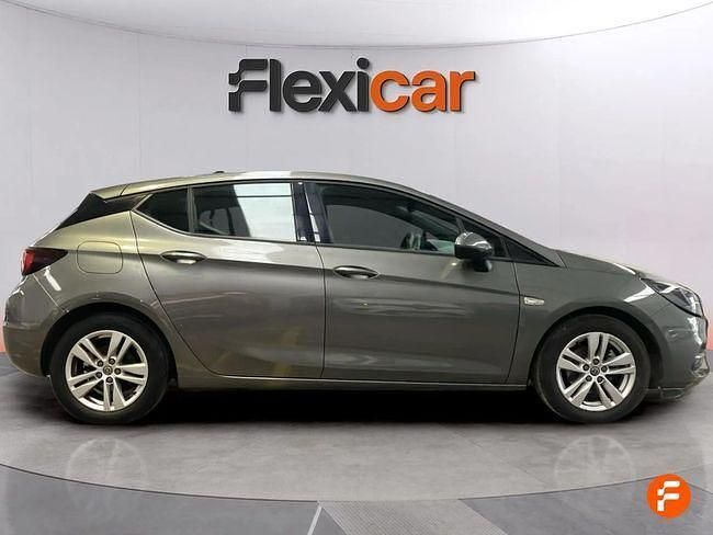Usado Opel Astra Business Elegance 130 CV (95 kW) 2020 Gris