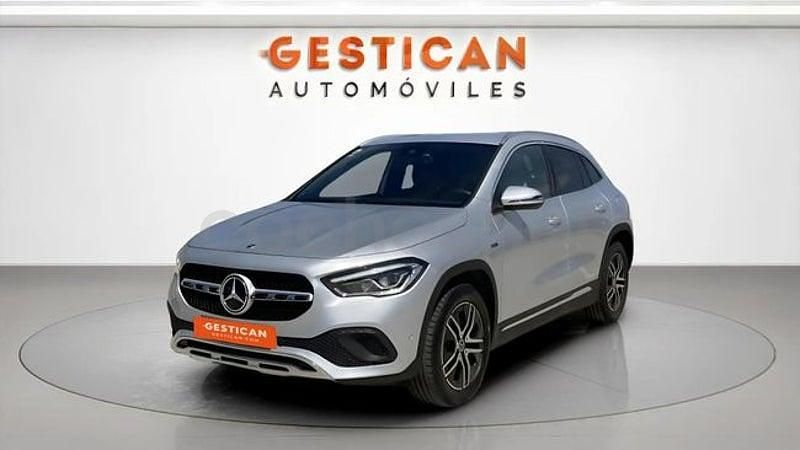 Usado Mercedes GLA250 218 CV (160 kW) 2021 Gris / plata SUV