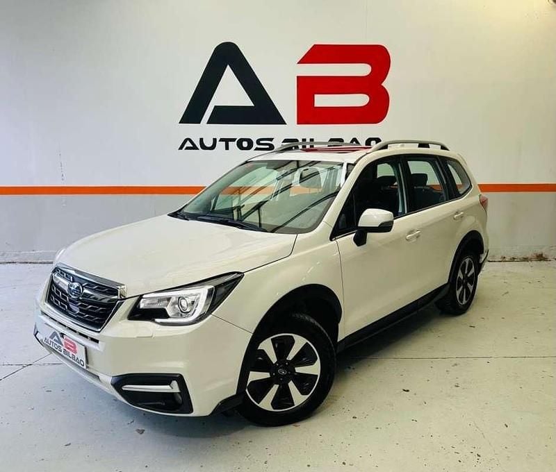 Blanco Usado 2017 Subaru Forester SUV | 14.990 € (Precio justo) - Imagen 1/4