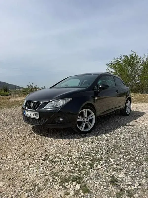 Usado Seat Ibiza SC Reference 69 CV (50 kW) 2012 Negro Utilitario