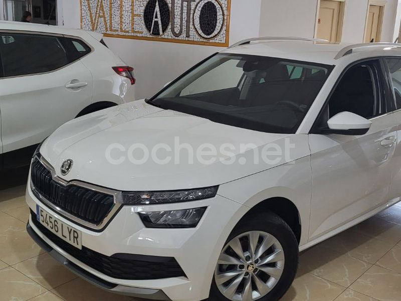 Blanco Usado 2022 Skoda Kamiq Ambition SUV | 19.950 € (Precio justo) - Imagen 1/4