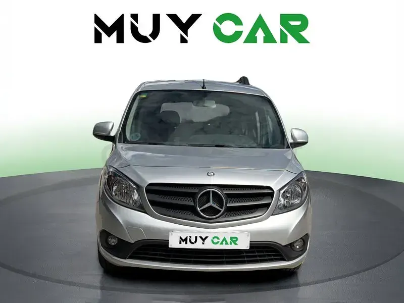 Usado Mercedes Citan 109 90 CV (66 kW) 2016 Gris / plata Familiar