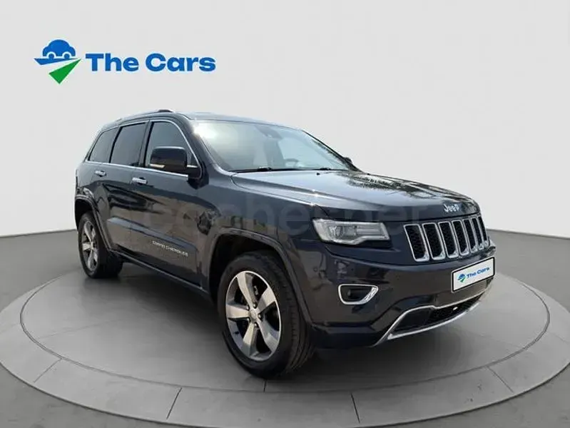 Usado Jeep Grand Cherokee Overland 250 CV (183 kW) 2014 Gris / plata SUV