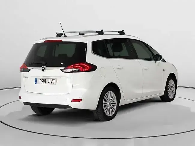 Usado Opel Zafira Selective 136 CV (100 kW) 2016 Blanco Monovolumen