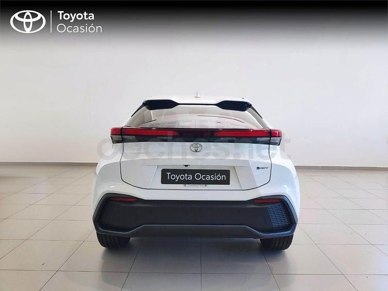 Usado Toyota C-HR Advance 140 CV (102 kW) 2025 Blanco SUV
