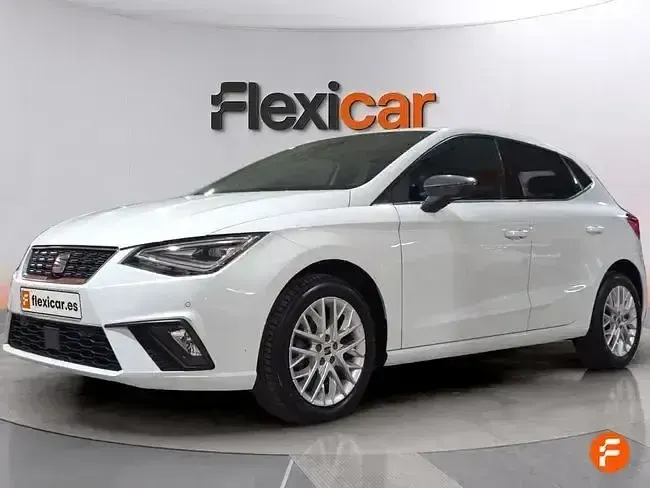 Usado Seat Ibiza XCELLENCE 115 CV (84 kW) 2024 Blanco Utilitario
