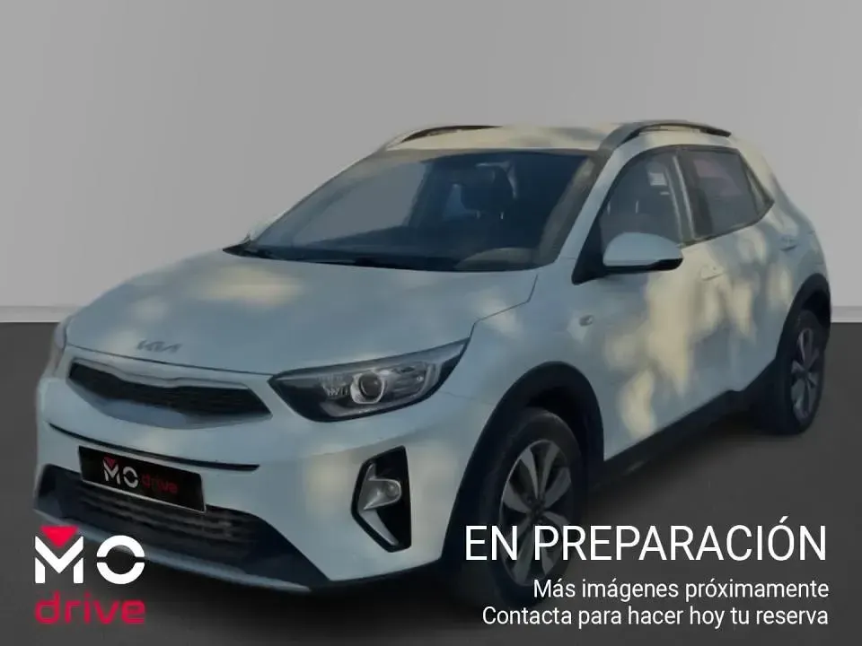 Usado Kia Stonic 100 CV (73 kW) 2023 SUV