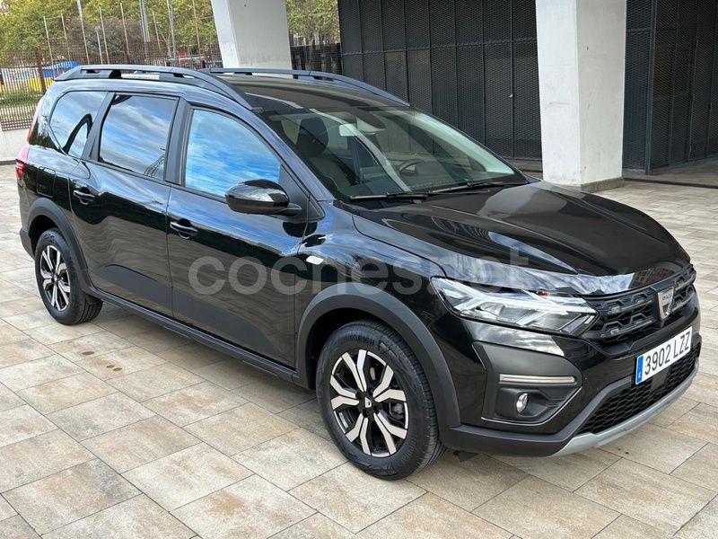 Negro Usado 2022 Dacia Jogger Comfort Familiar | 17.900 € (Precio justo) - Imagen 1/4