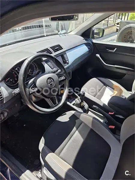 Usado Skoda Fabia Style 90 CV (66 kW) 2017 Azul Berlina