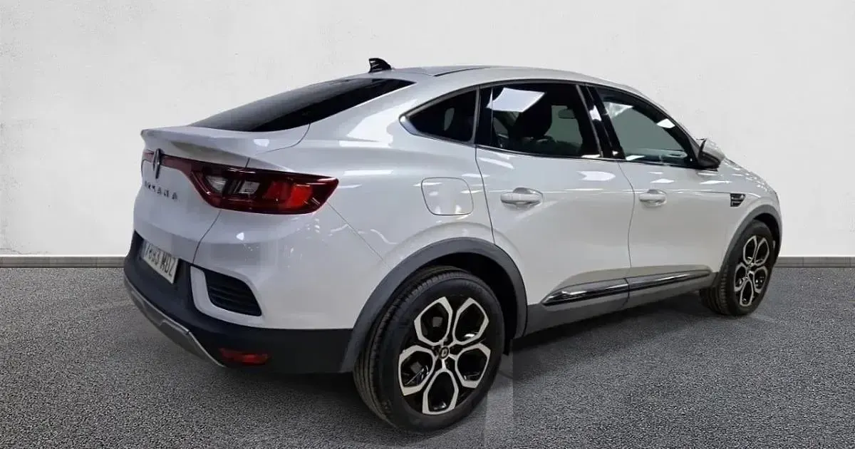 Usado Renault Arkana Techno 140 CV (102 kW) 2023 SUV