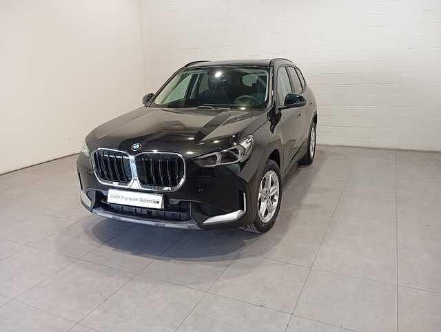 Negro Usado 2024 BMW X1 Comfort Edition SUV | 41.390 € (Super precio) - Imagen 1/4
