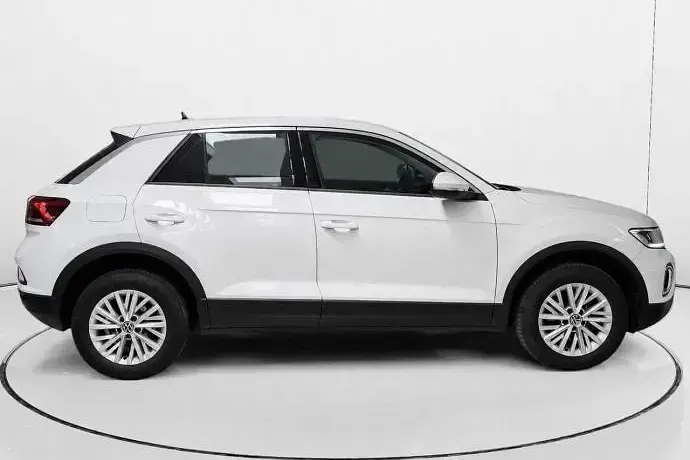 Usado VW T-Roc 110 CV (80 kW) 2023 SUV