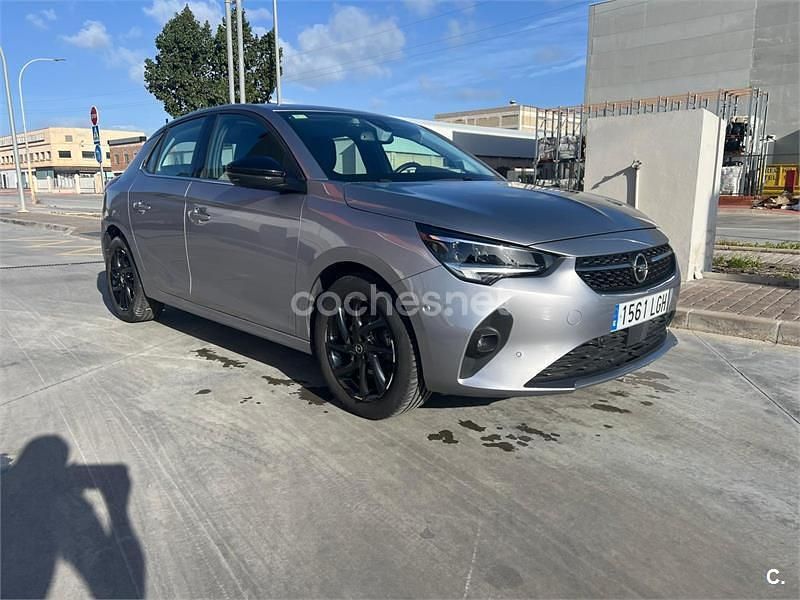 Usado Opel Corsa Elegance 100 CV (73 kW) 2020 Gris / plata Utilitario