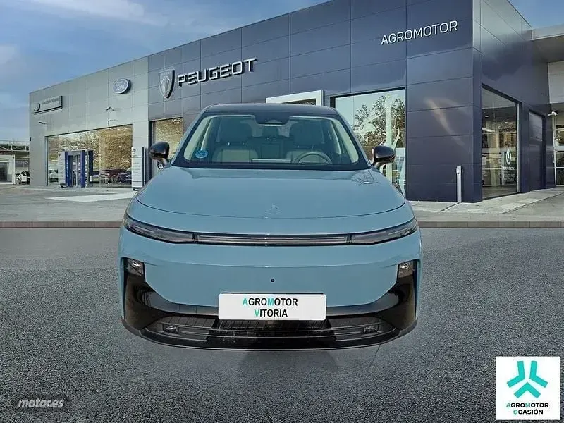 Nuevo Leapmotor B10 159 kW (217 CV) 2026 Azul SUV