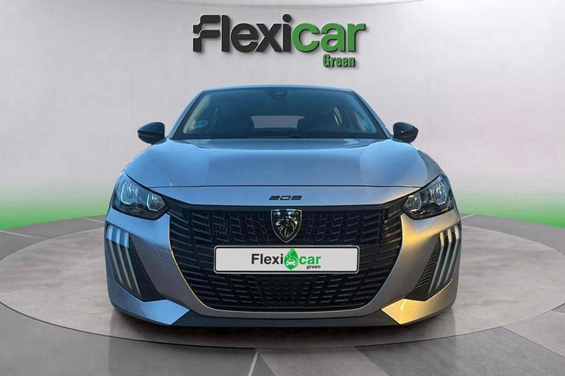 Usado Peugeot 208 Allure 102 CV (75 kW) 2024 Blanco Utilitario