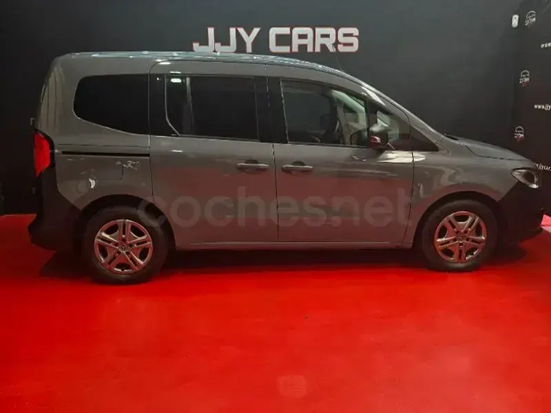 Usado Mercedes Citan 110 95 CV (69 kW) 2022 Gris / plata Familiar