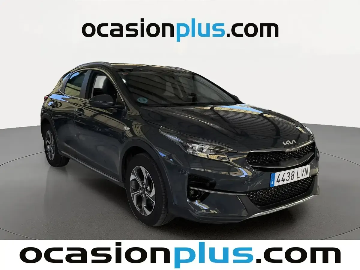 Usado Kia XCeed 120 CV (88 kW) 2021 Gris SUV