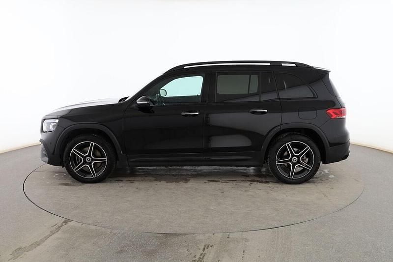 Usado Mercedes GLB200 AMG line 150 CV (110 kW) 2022 Negro SUV