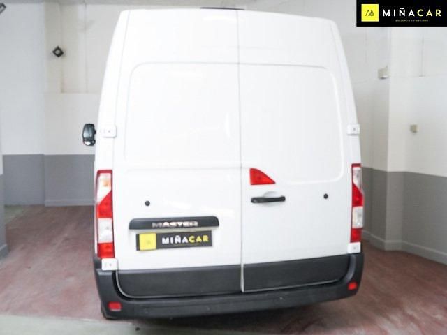 Usado Renault Master 110 CV (80 kW) 2019 Blanco Van