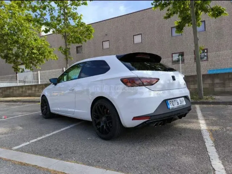 Usado Seat Leon FR 150 CV (110 kW) 2016 Blanco Berlina