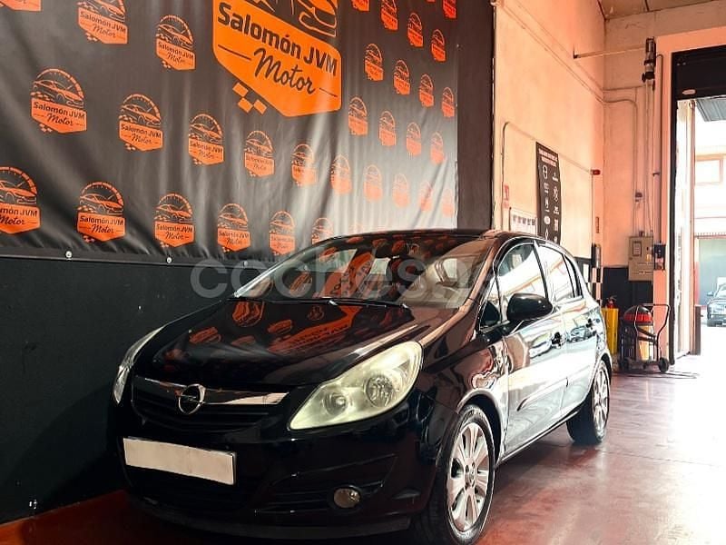 Usado Opel Corsa Cosmo 80 CV (58 kW) 2008 Negro Berlina