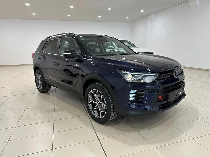 Usado SsangYong Korando Limited 149 CV (109 kW) 2024 Azul SUV