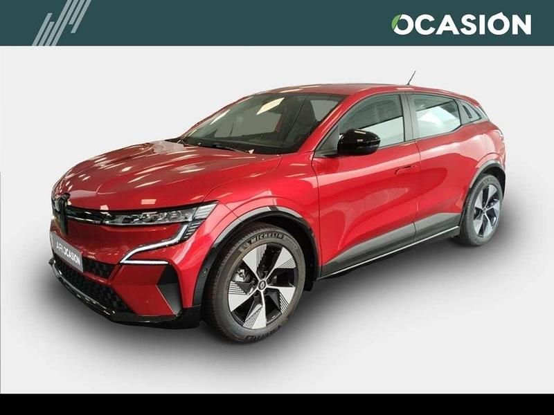 Rojo Usado 2023 Renault Mégane Equilibre Utilitario | 21.490 € (Precio justo) - Imagen 1/4