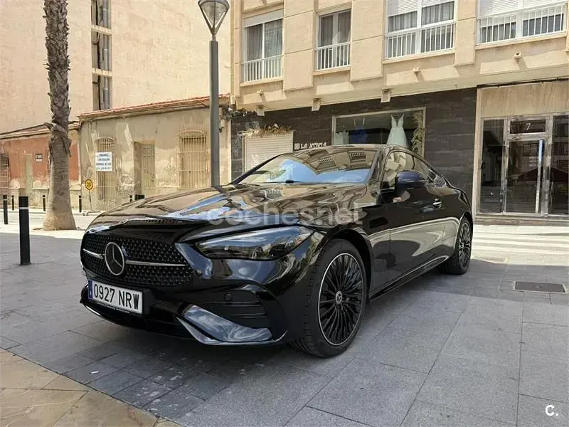 Usado Mercedes CLE300 313 CV (230 kW) 2025 Negro Coupe