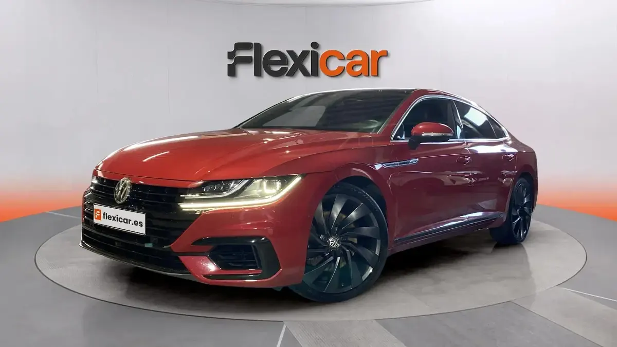 Usado VW Arteon R-line 272 CV (200 kW) 2019 Granate Utilitario