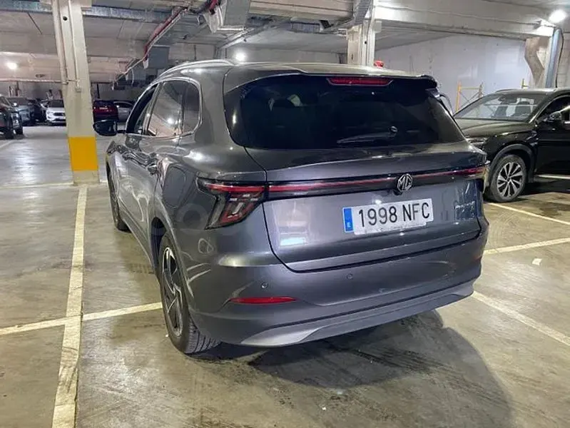 Usado MG MGS5 EV Luxury 169 kW (231 CV) 2025 Gris SUV