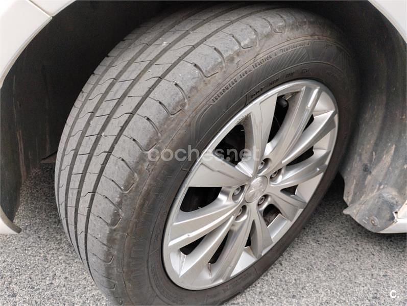 Usado Peugeot 308 Business-Line 130 CV (95 kW) 2018 Blanco Berlina