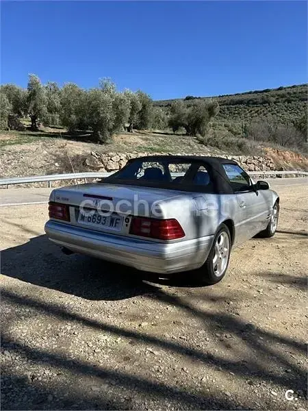 Usado Mercedes SL280 193 CV (141 kW) 1998 Gris / plata Descapotable