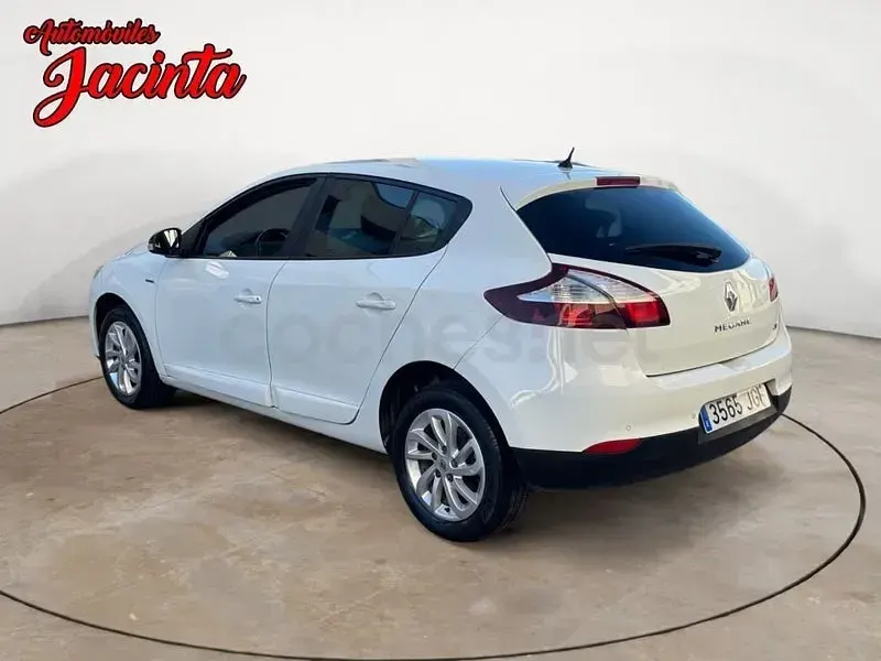 Usado Renault Mégane Bose Edition 110 CV (80 kW) 2015 Blanco Berlina