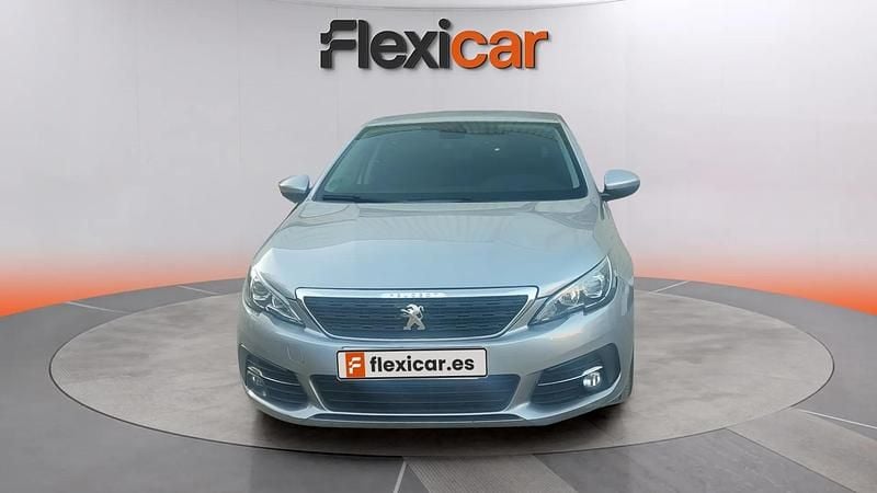Usado Peugeot 308 Style 131 CV (96 kW) 2020 Gris Berlina