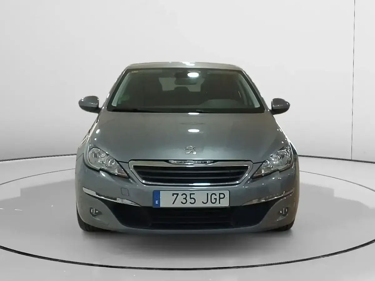 Occasion Peugeot 308 Style 131 PK (96 kW) 2015 Grijs Sedan