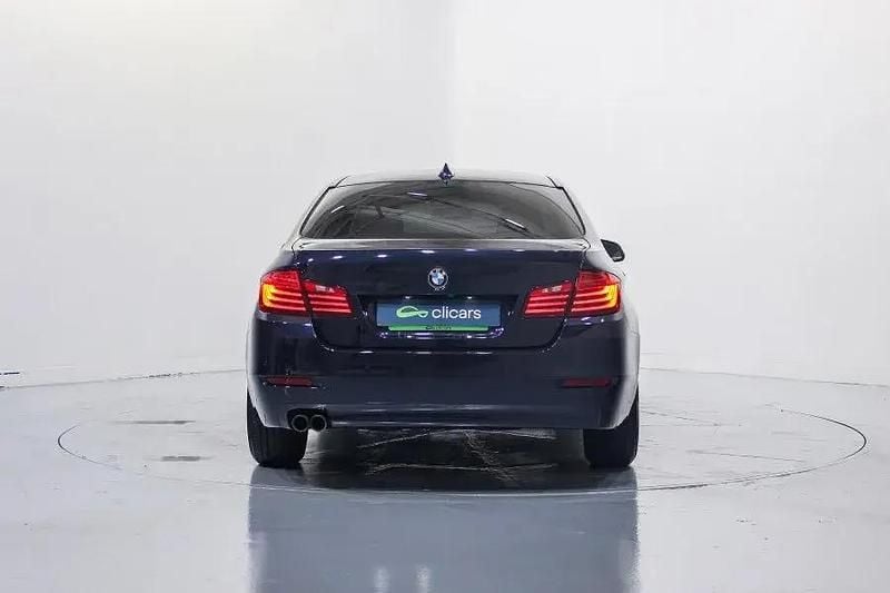 Usado BMW 520 190 HP (139 kW) 2016 Azul Sedan