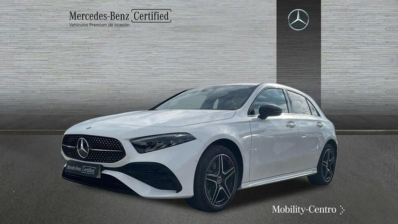 Blanco polar pintura unicolor Usado 2023 Mercedes A250 AMG line Utilitario | 35.900 € (Precio justo) - Imagen 1/4