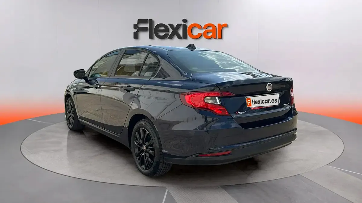 Usado Fiat Tipo Lounge 95 CV (69 kW) 2019 Negro Berlina