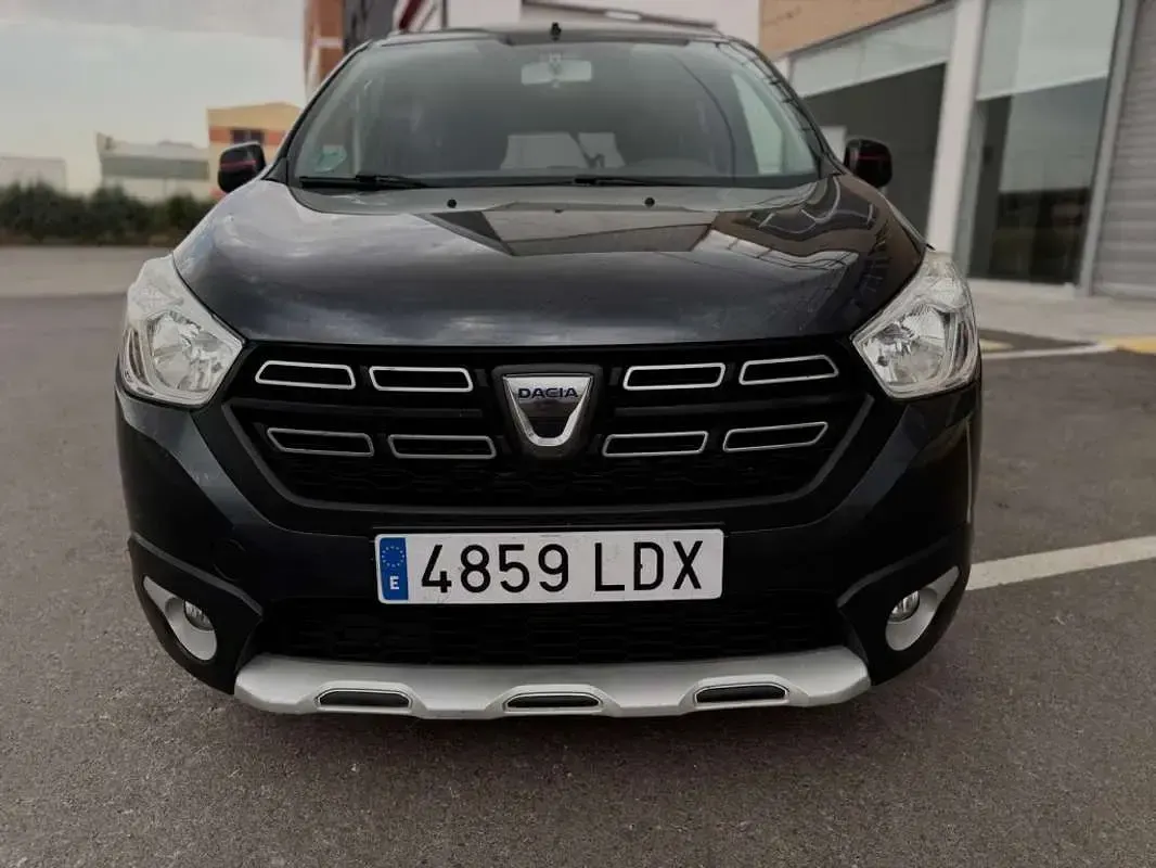 Usado Dacia Lodgy 116 CV (85 kW) 2020 Monovolumen