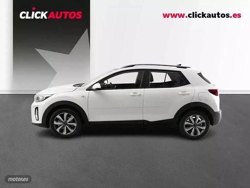 Usado Kia Stonic Active 100 CV (73 kW) 2025 Blanco SUV