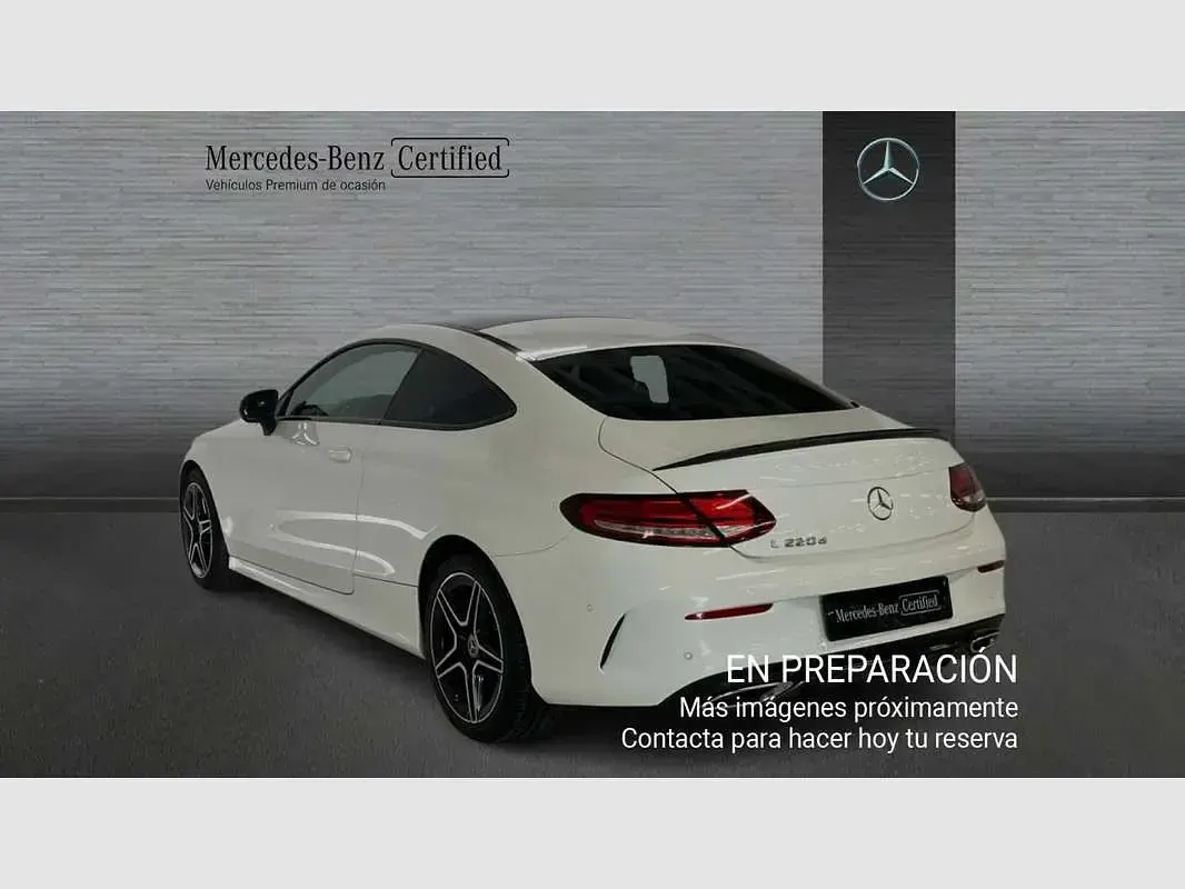 Usado Mercedes C220 194 CV (142 kW) 2020 Blanco Coupe