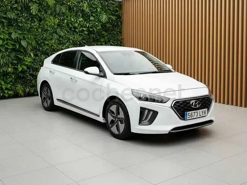 Usado Hyundai Ioniq 141 CV (103 kW) 2022 Blanco Utilitario