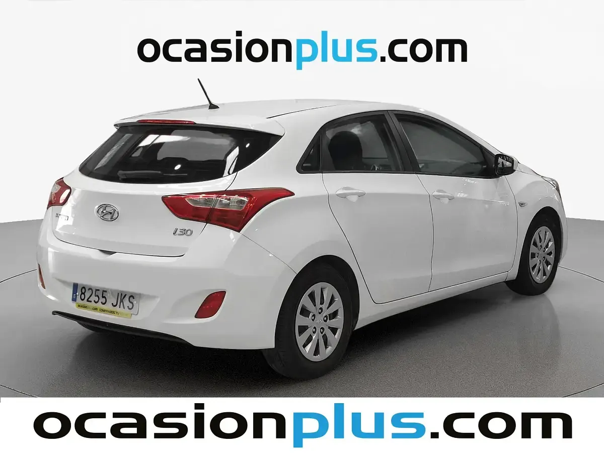 Usado Hyundai i30 100 CV (73 kW) 2015 Blanco Utilitario